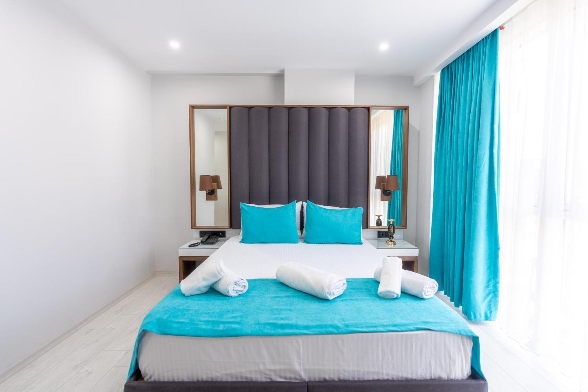 Wp White Palace *