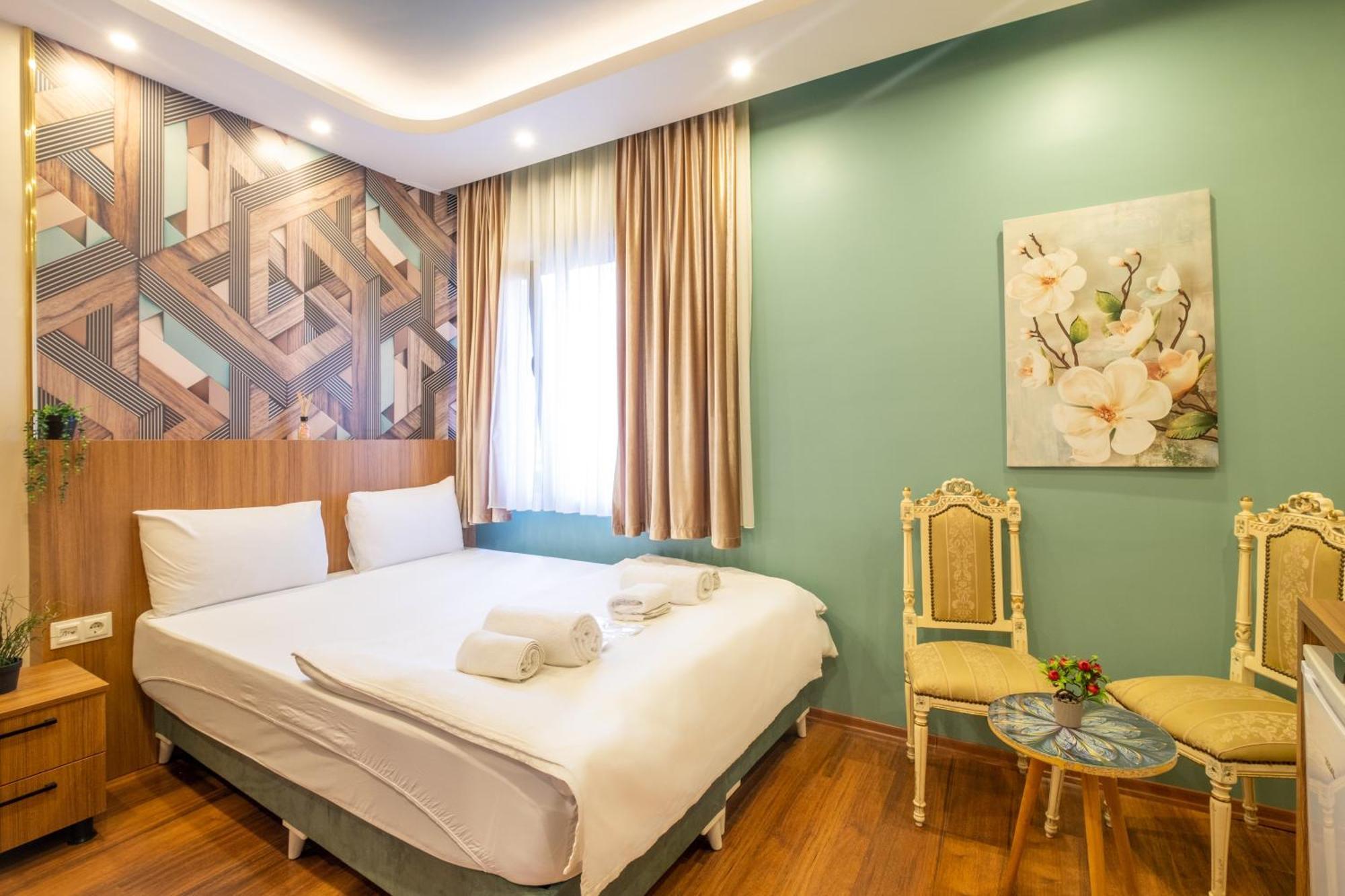 Istanbulites Hotel 3*