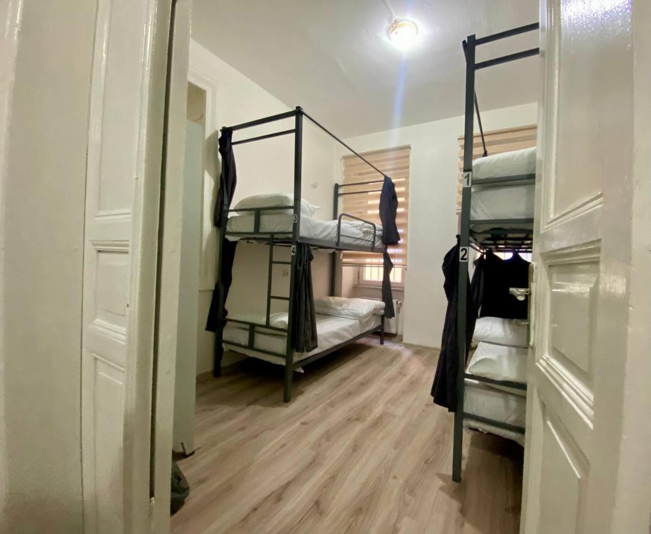 Hostel Nostalgia Time