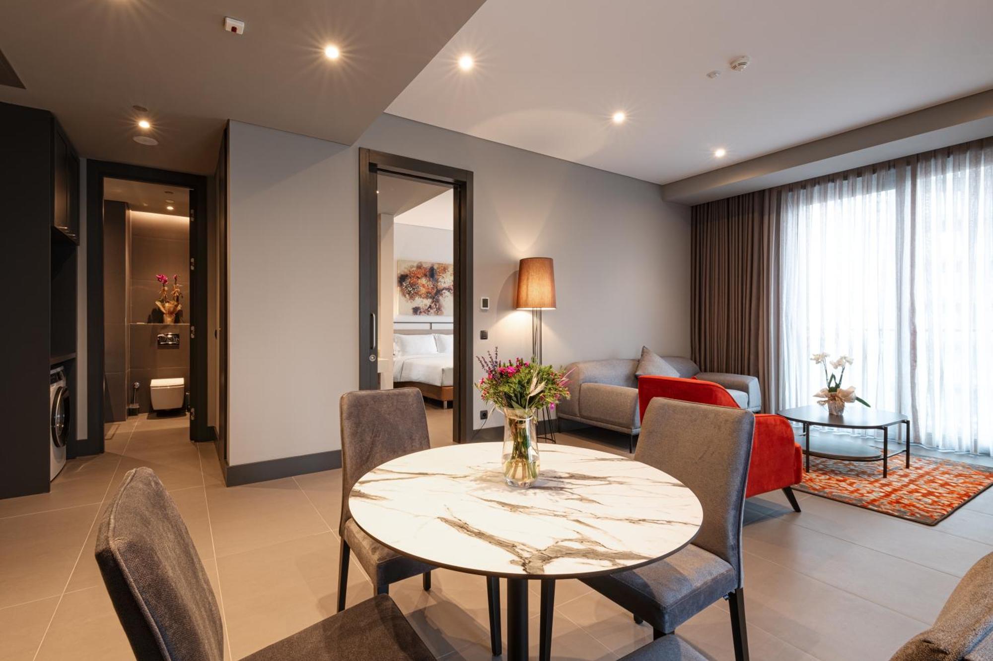 Bomonti Arjaan By Rotana Hotel 5*