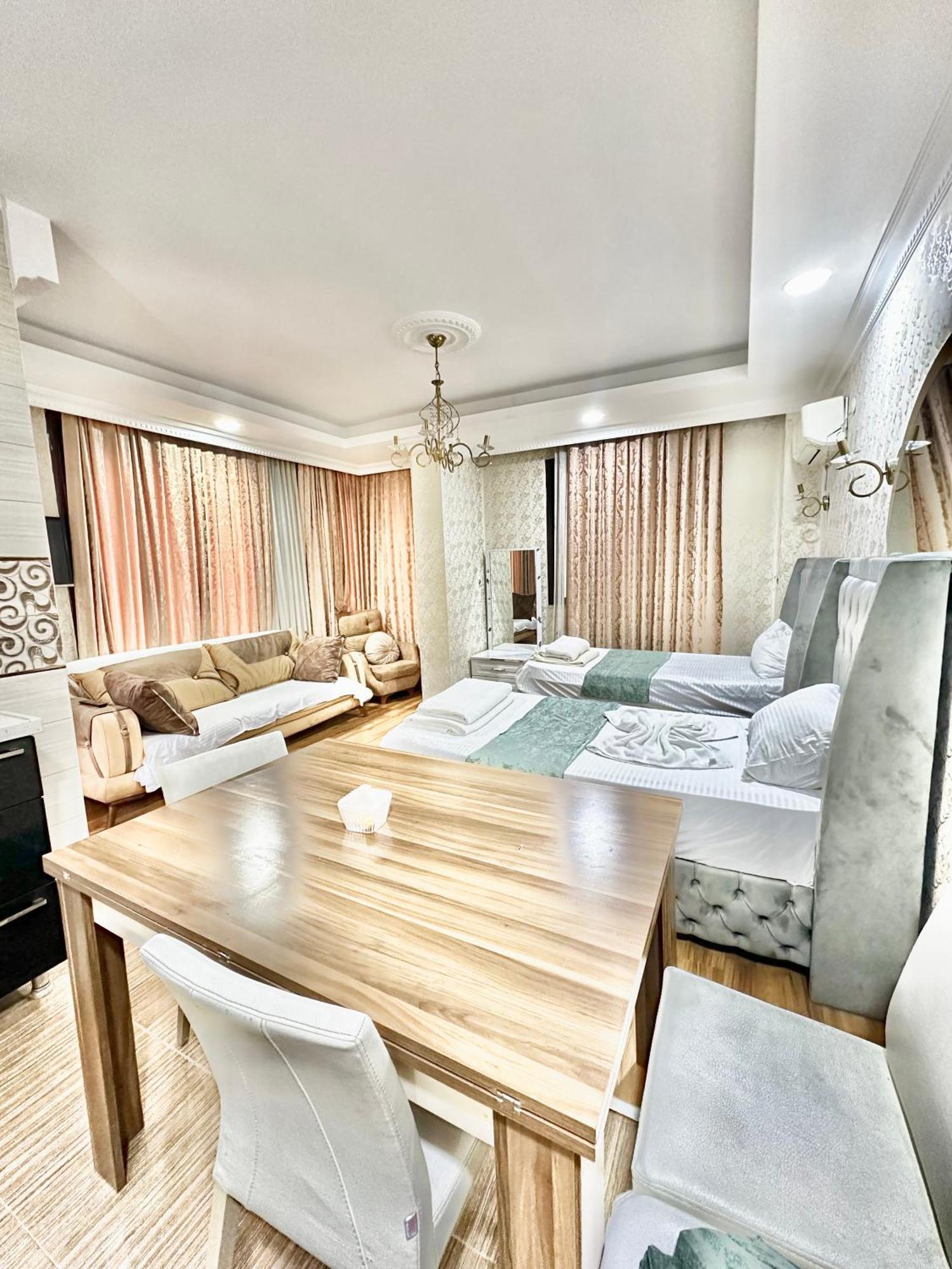 Aparthotel Hagia Sophia Family Apart