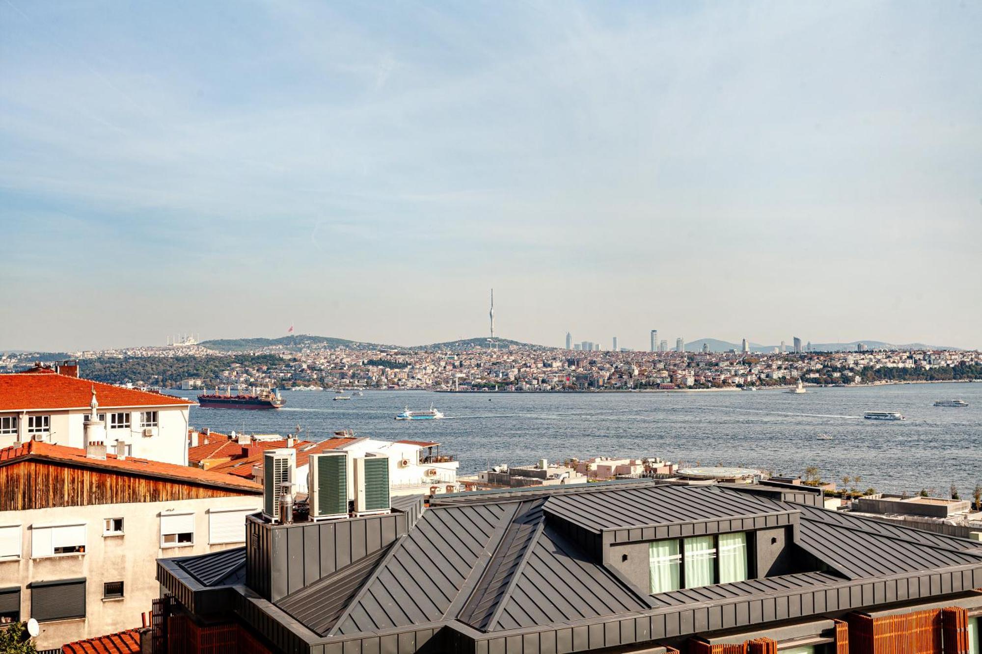 Signature Luxury At Galataport / Emre 09 *