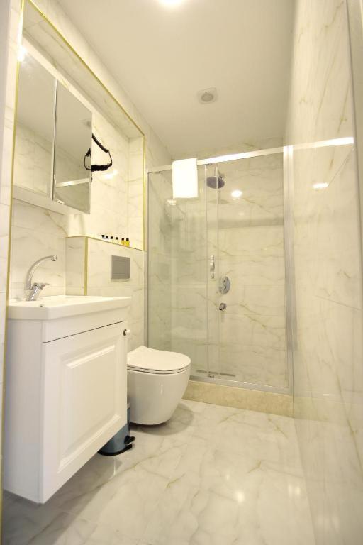 Gueler Palas 3*