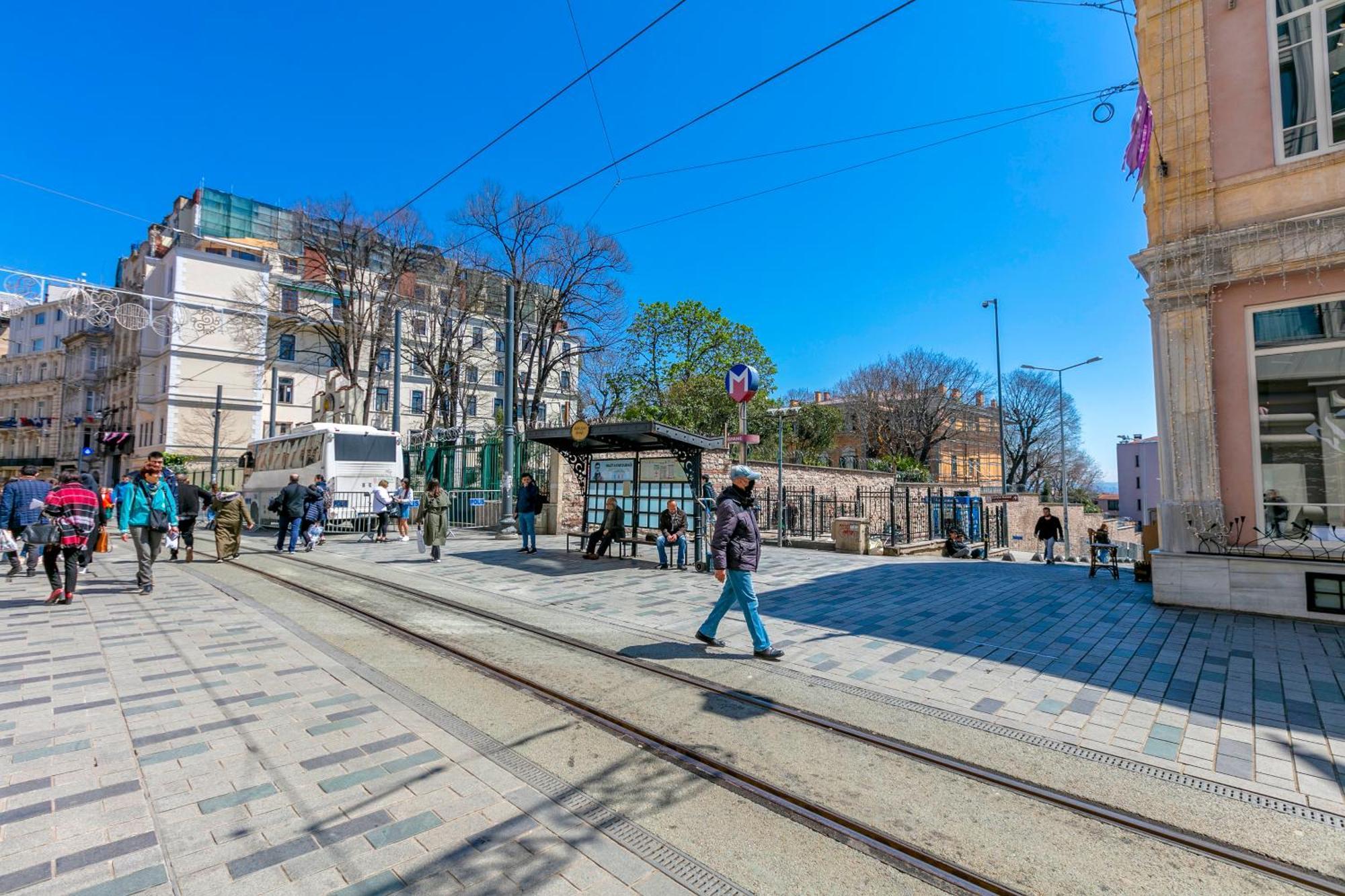 Charming & Bright In Taksim
