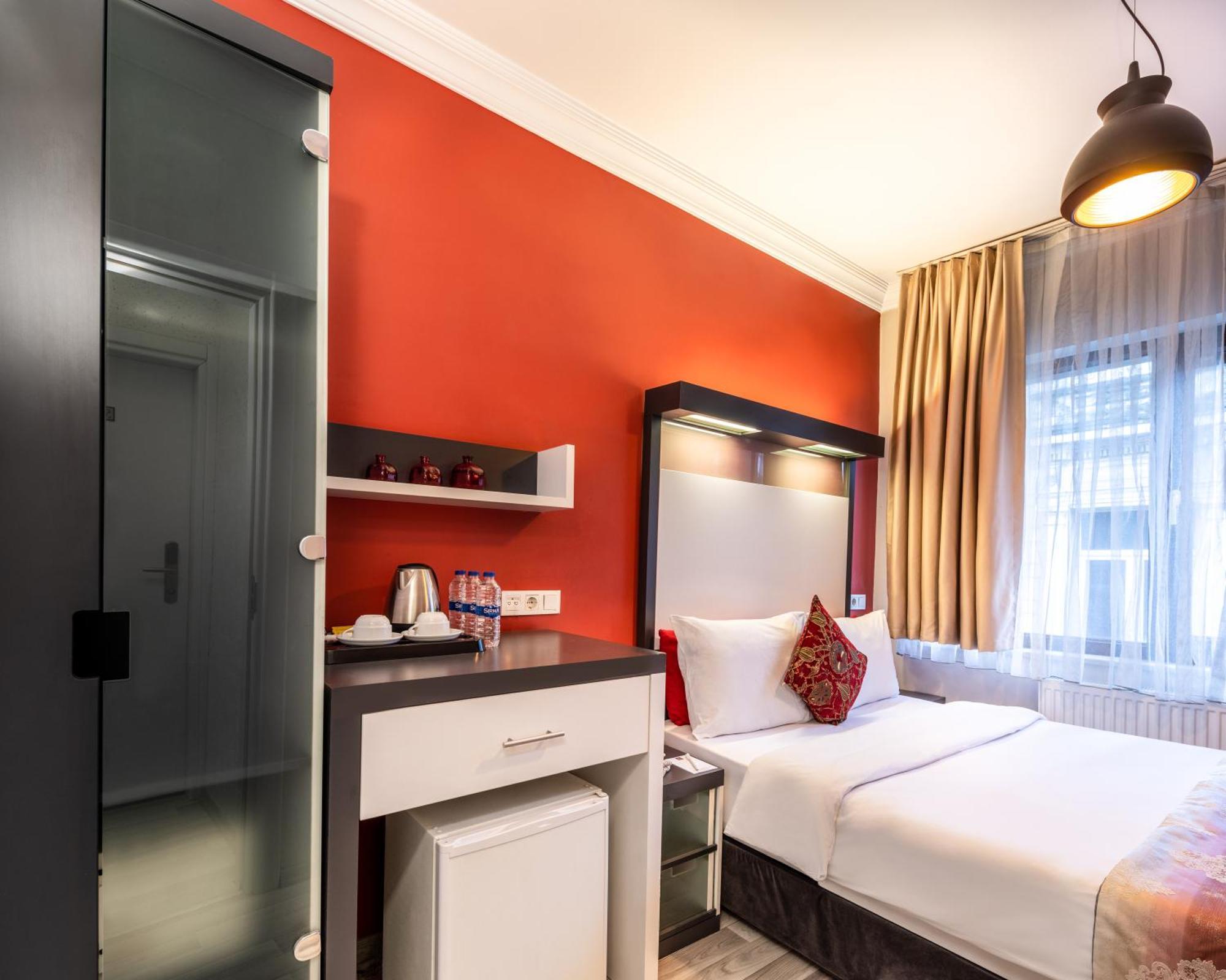 Otel Hotels And Suites Platine