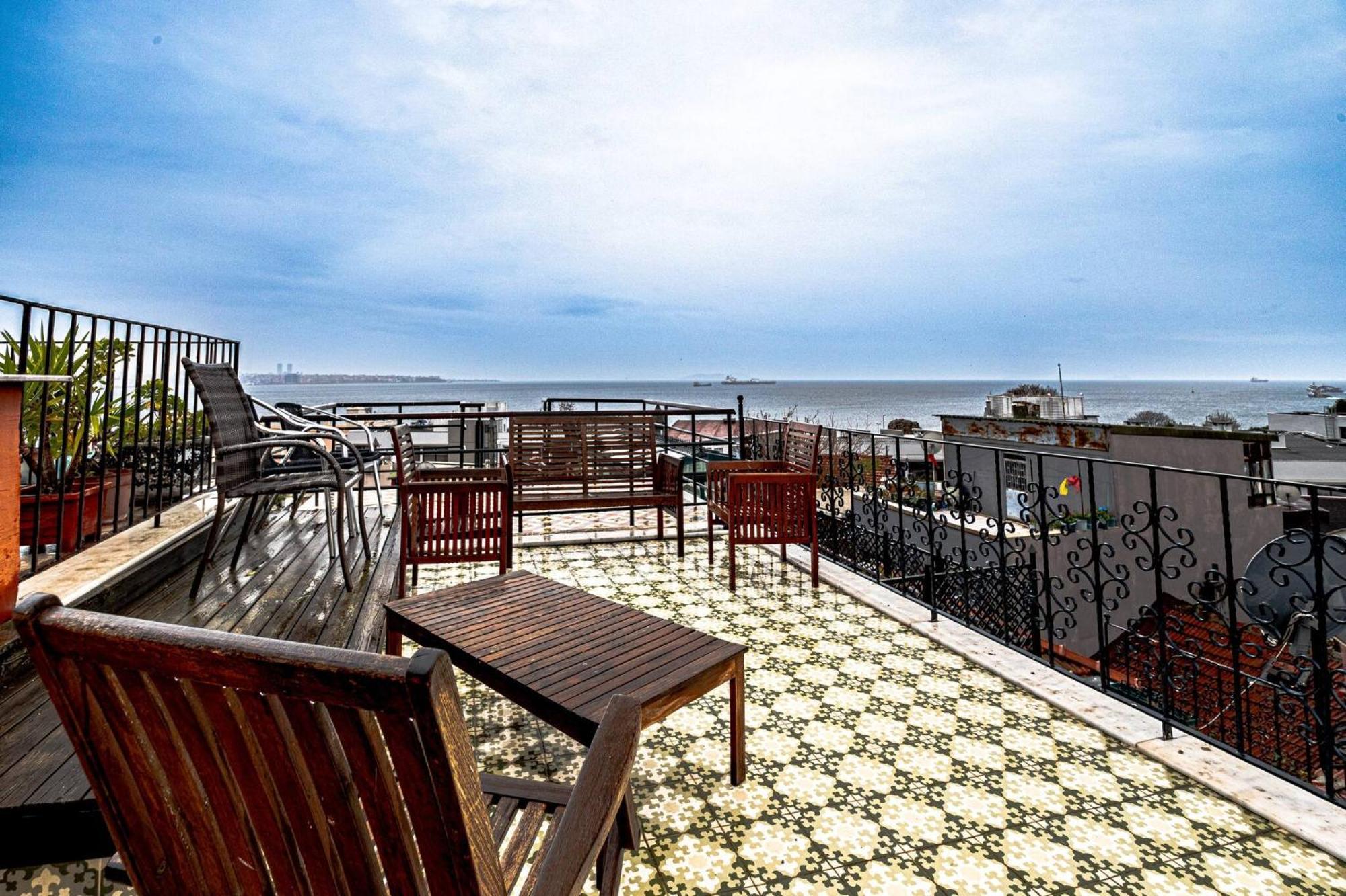 In Guest Guest house Istanbul
