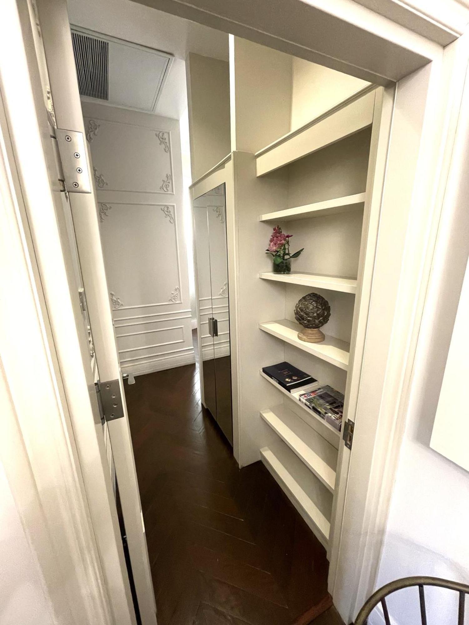 Fuga Constantinidis Istanbul