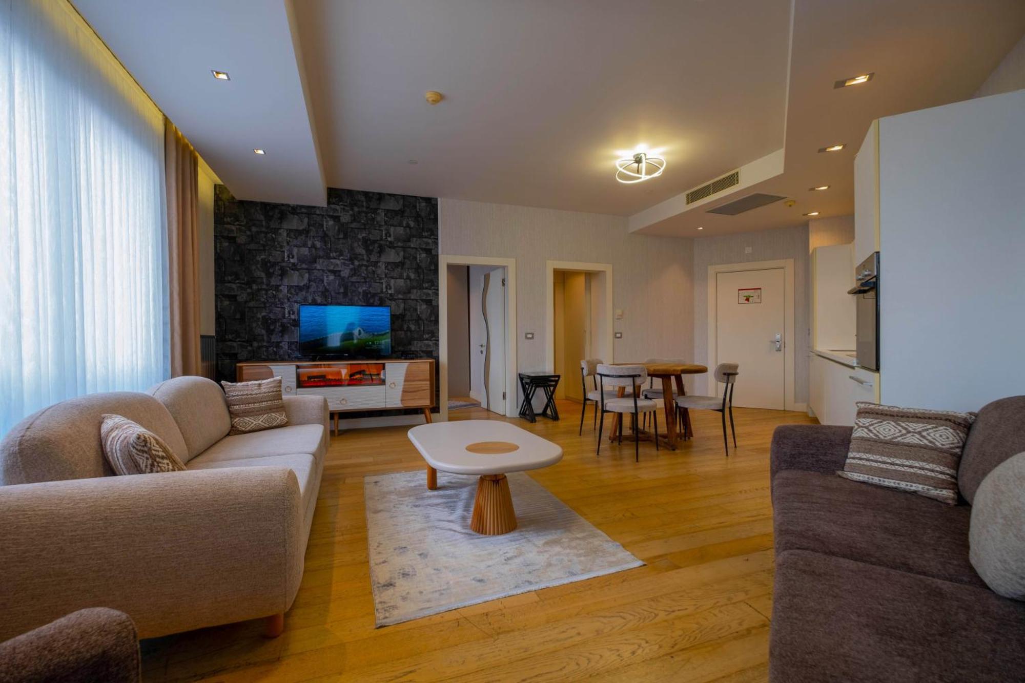 Apartment Ar-mo-ni *