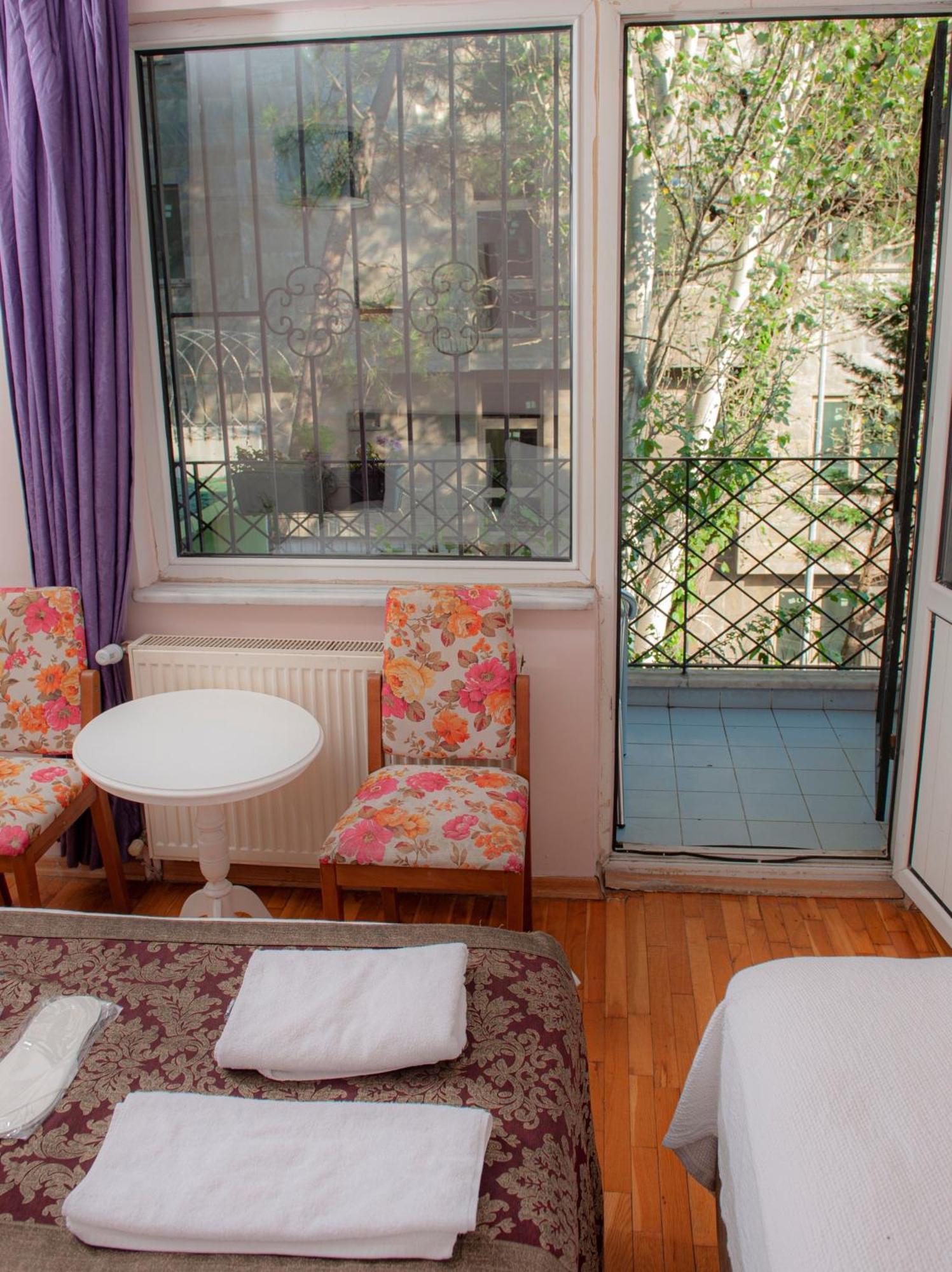 Yesim Suit * Istanbul