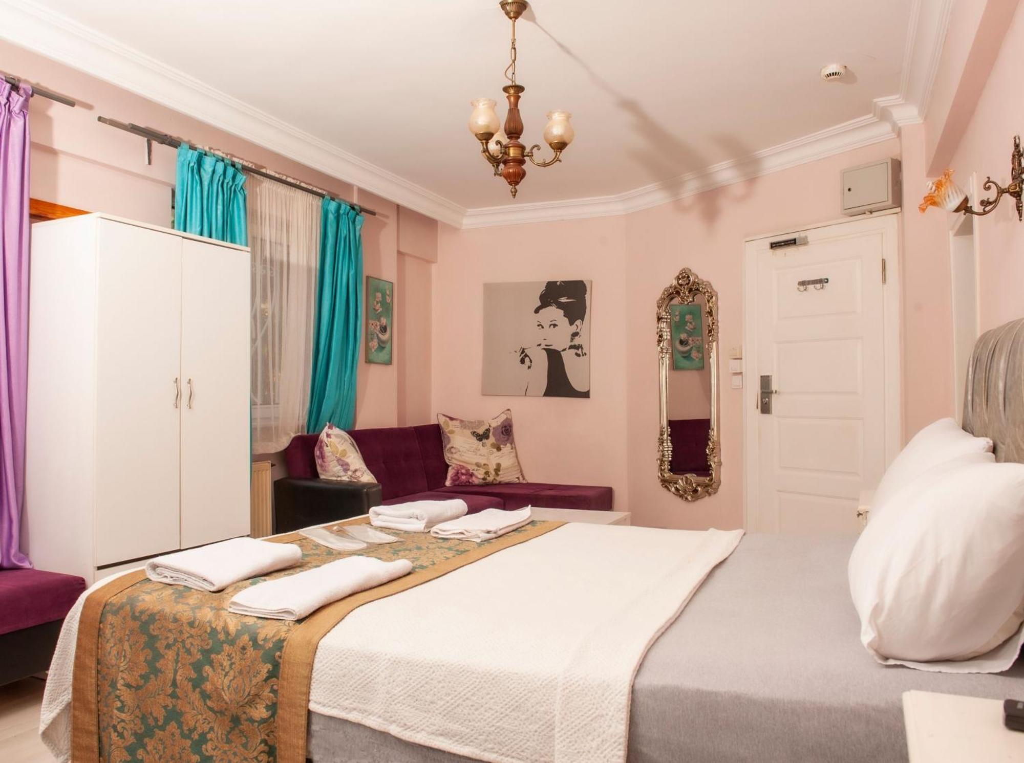 Aparthotel Yesim Suit *