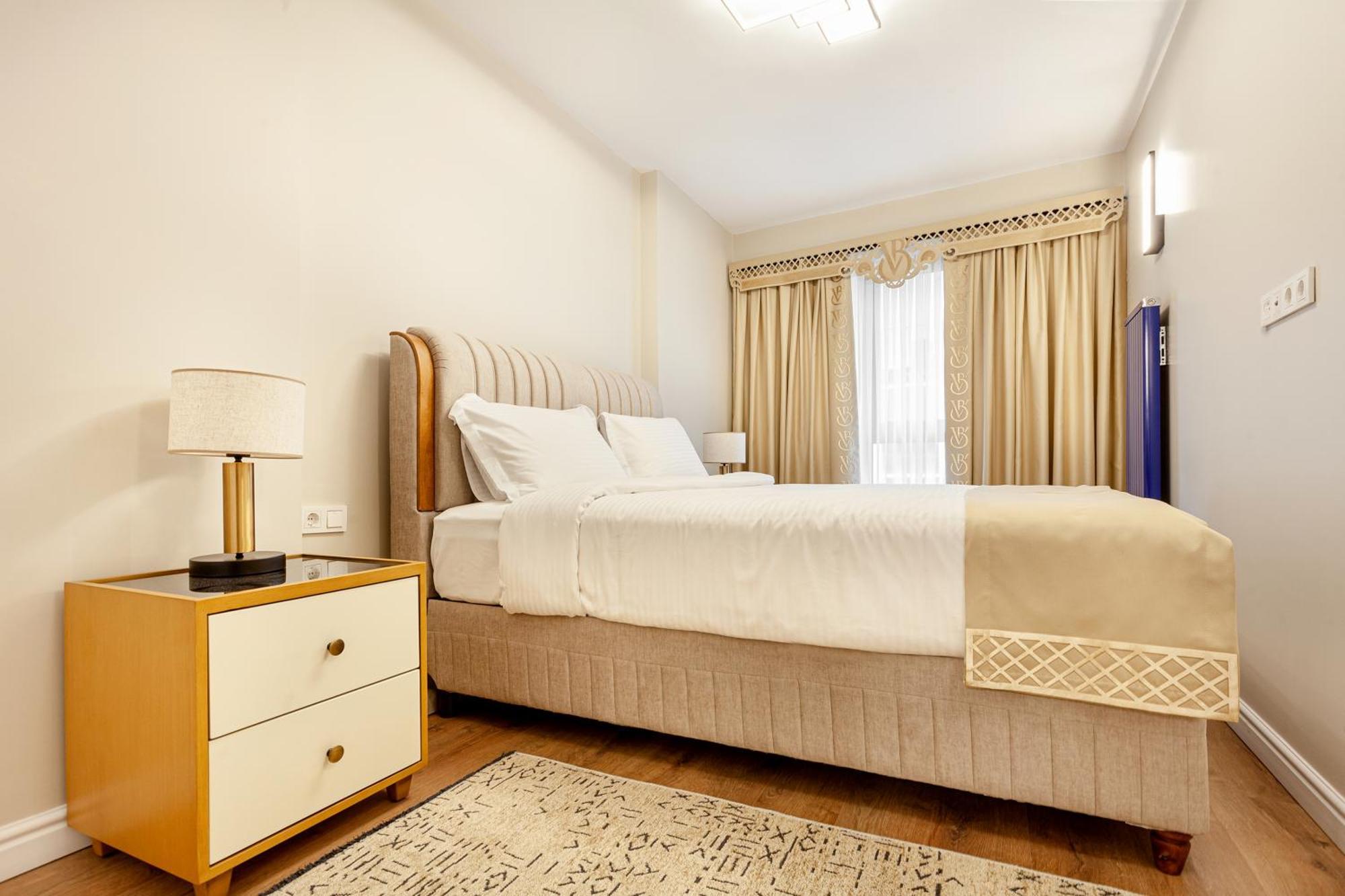 Bellavia Deluxe Istanbul