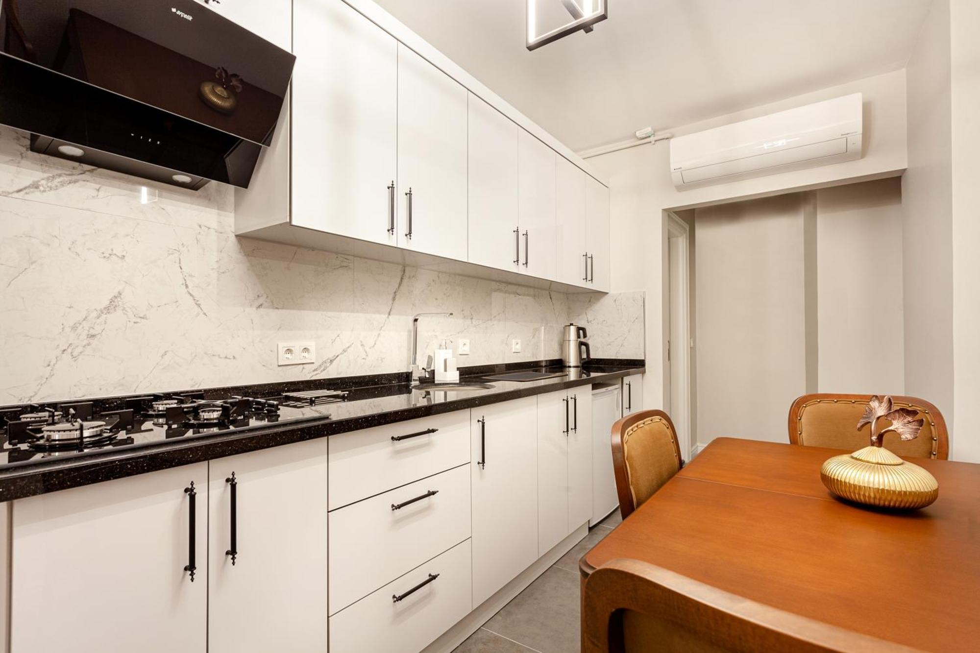 Bellavia Deluxe * Istanbul