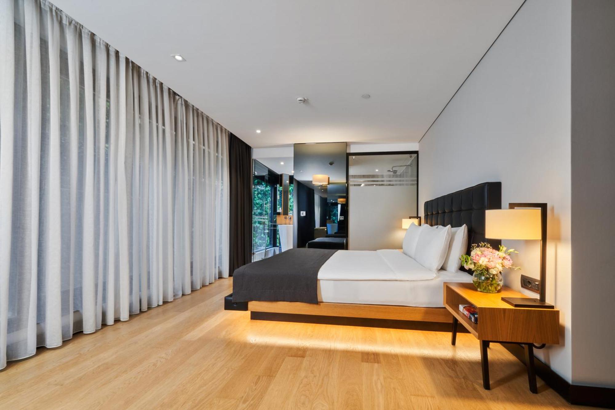 Metropolitan Bosphorus - Special Category 4*