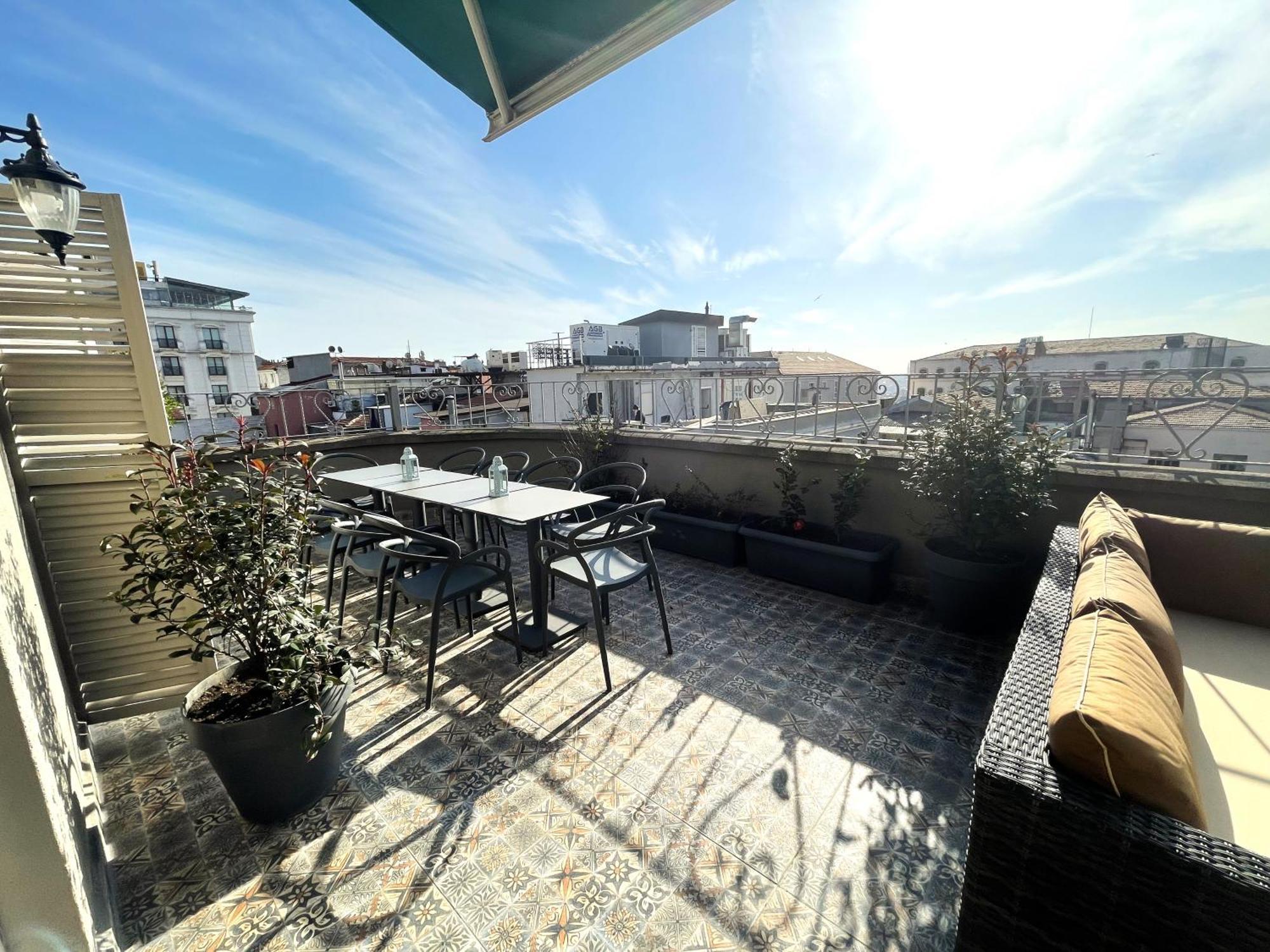 Apartment Fuga Constantinidis