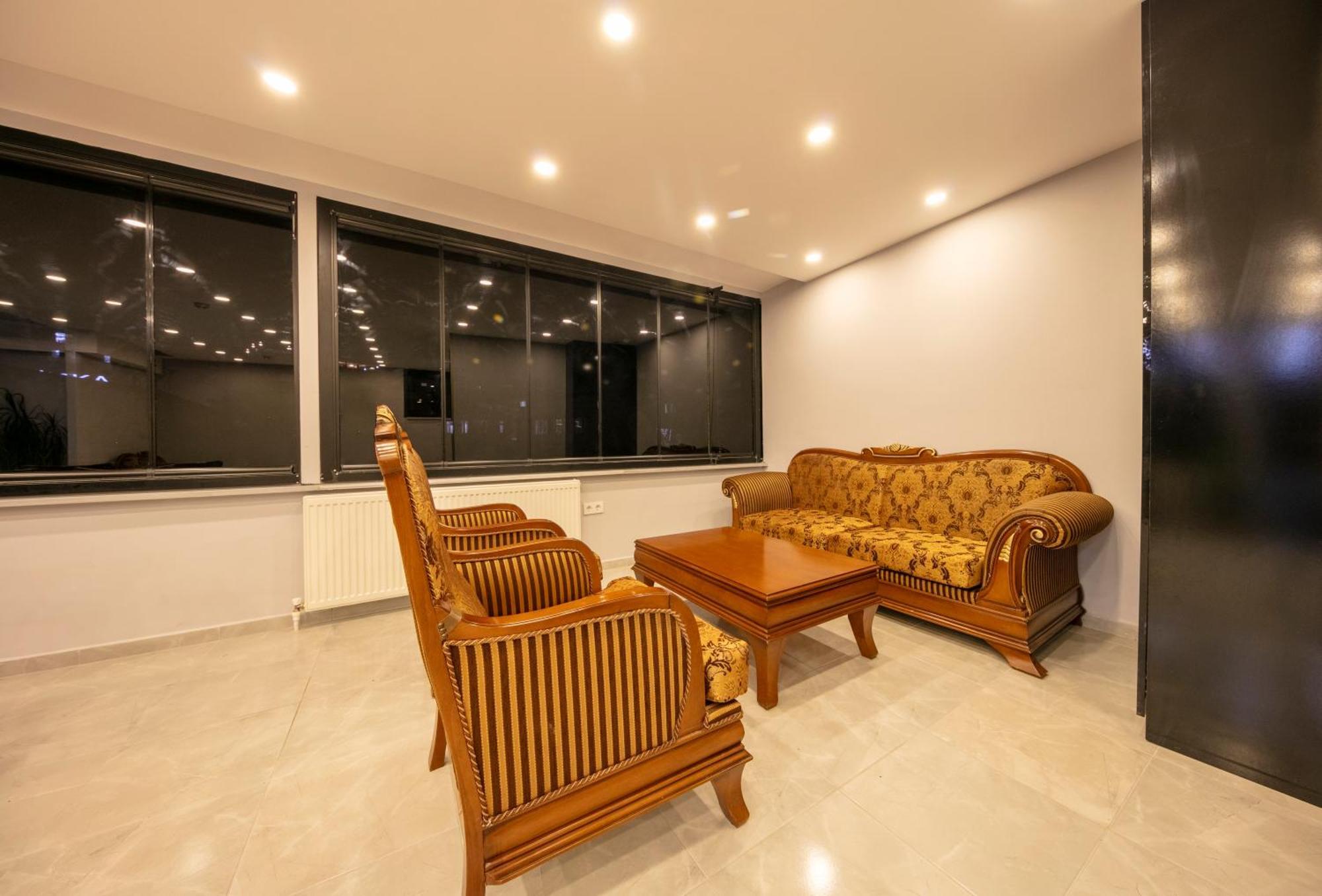Hotel Gul 3*