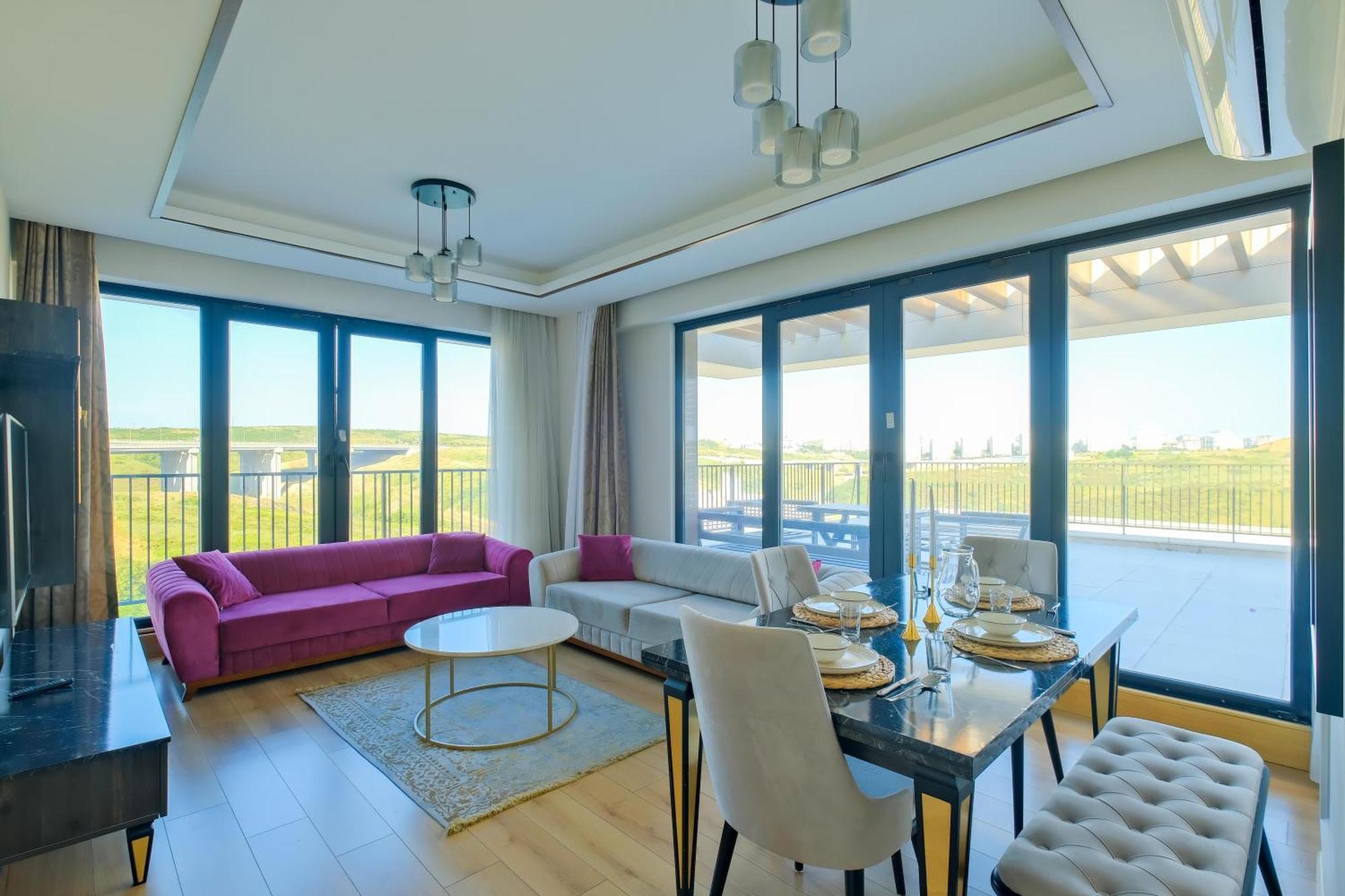Apartment Grand By Newinn *