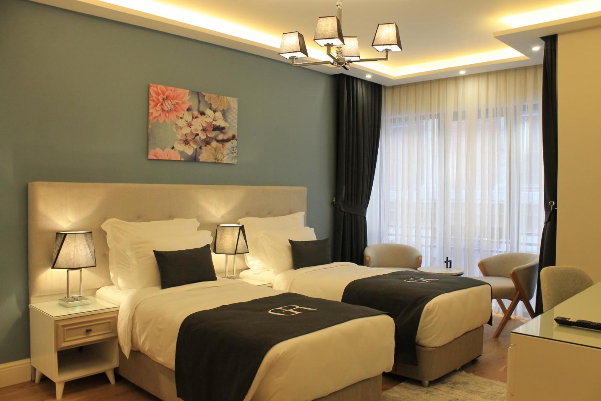 Garlon Hotel 5*