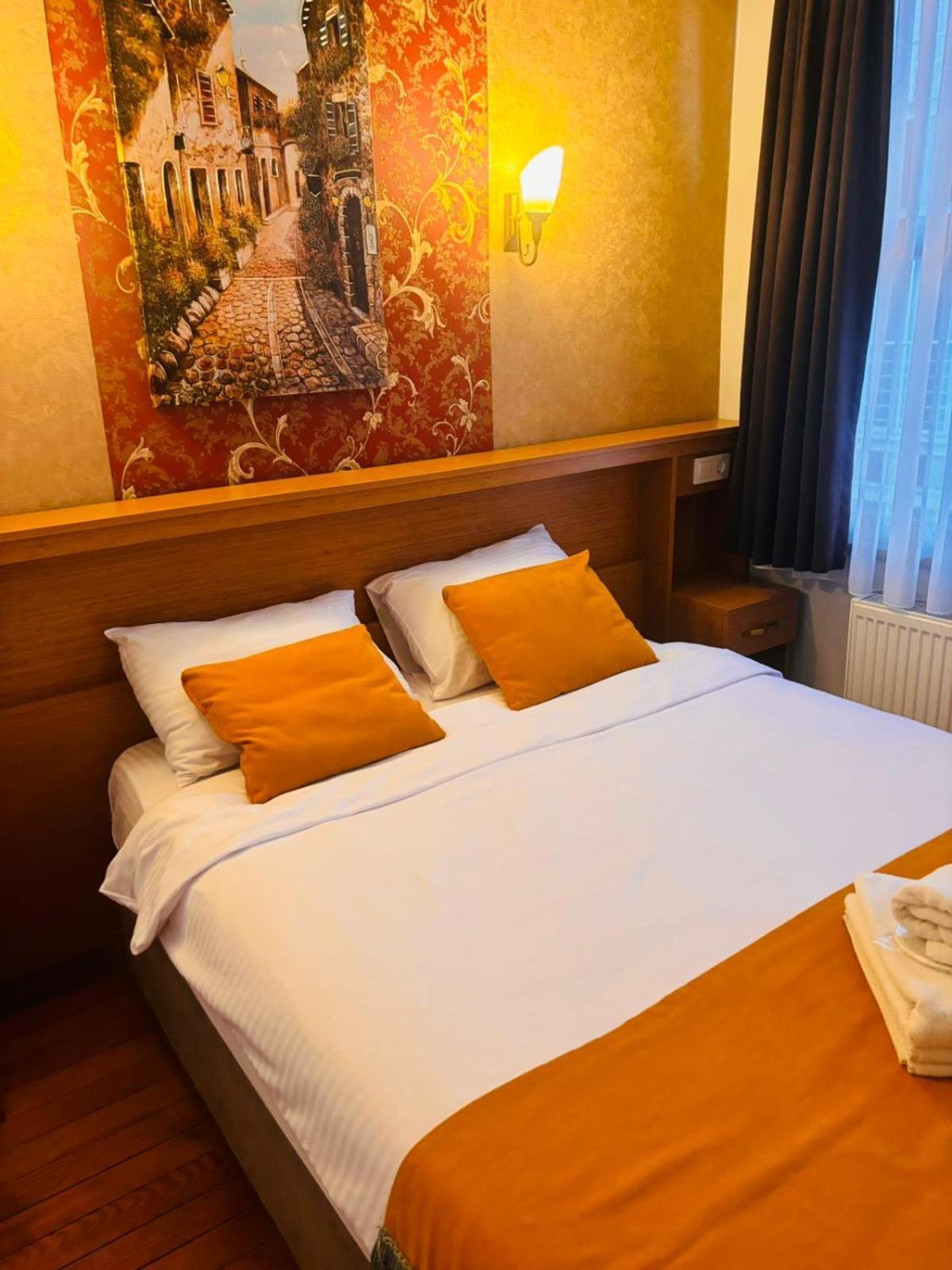Lebon Hotel-special Class Hotel 3*