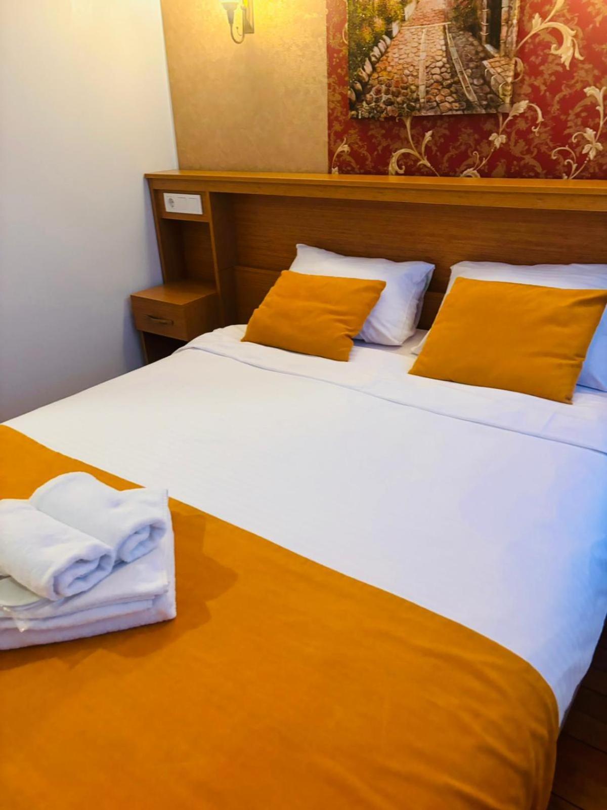 Lebon Hotel-special Class Hotel