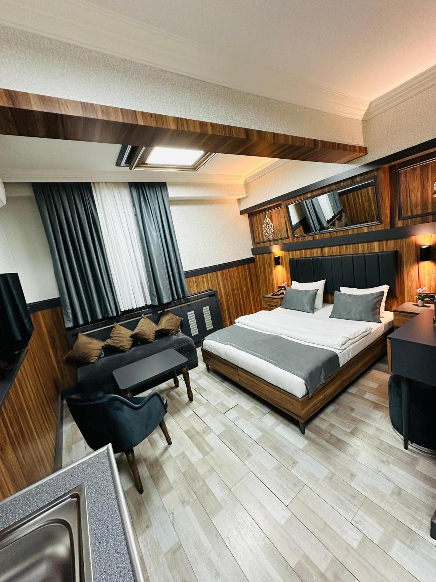 La Serena Taxim Hotel