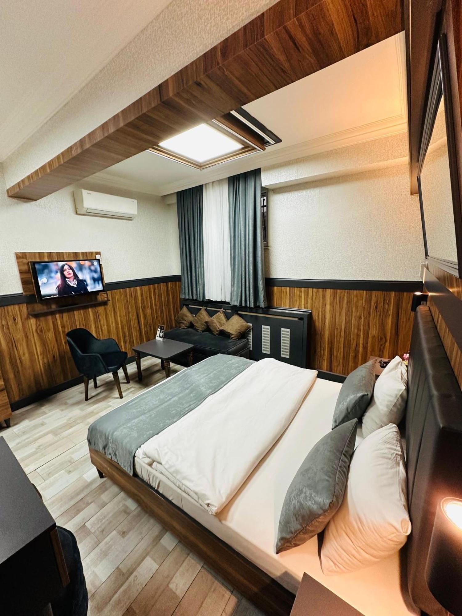 La Serena Taxim Hotel *