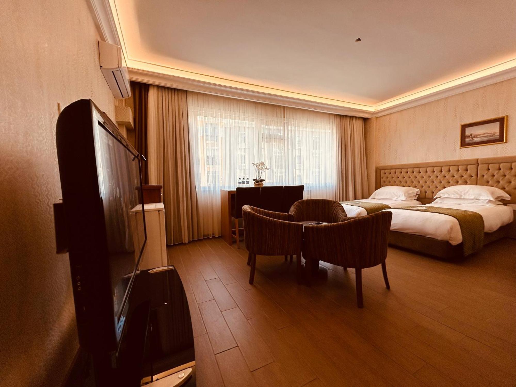 Lily Hotel Istanbul