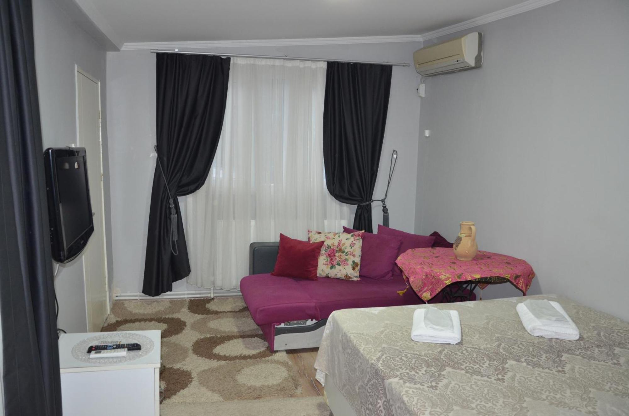 Aparthotel Isil *