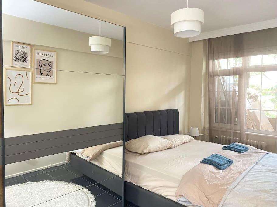 Daire Comfy - Spacious Flat On The Kadikoey Seaside