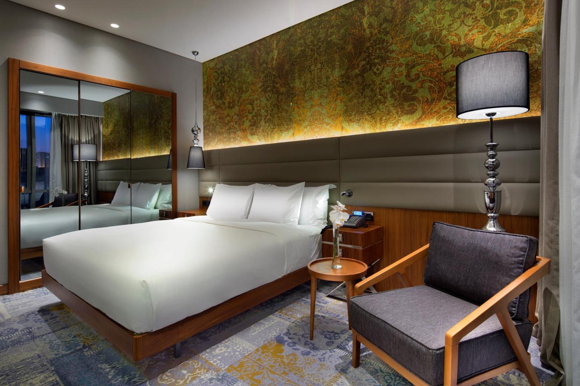 Hotel Doubletree By Hilton - Piyalepasa Istanbul