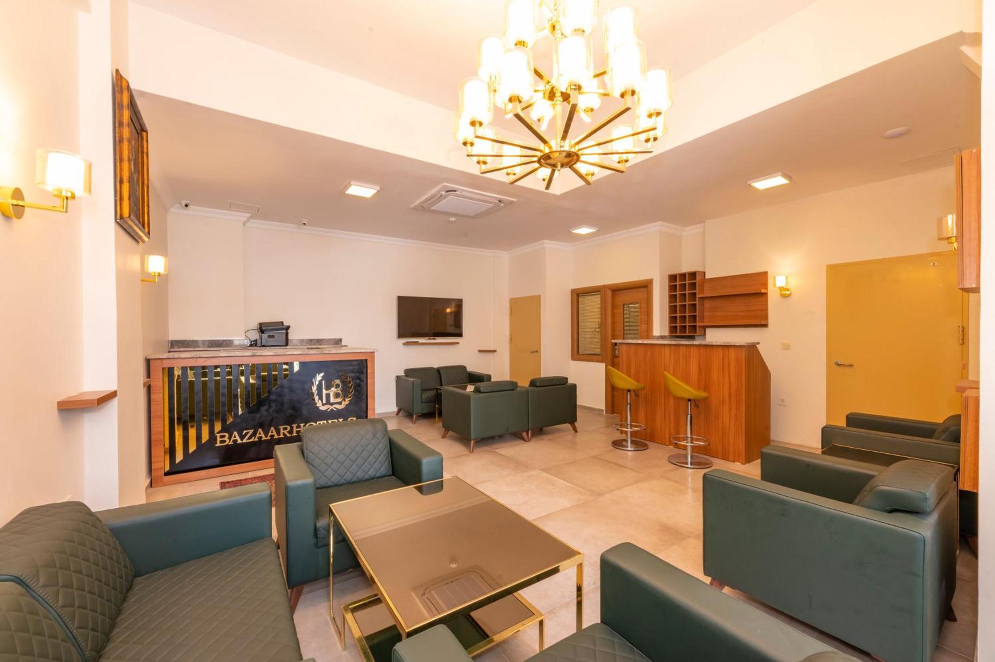 Bazaar Old Hotel