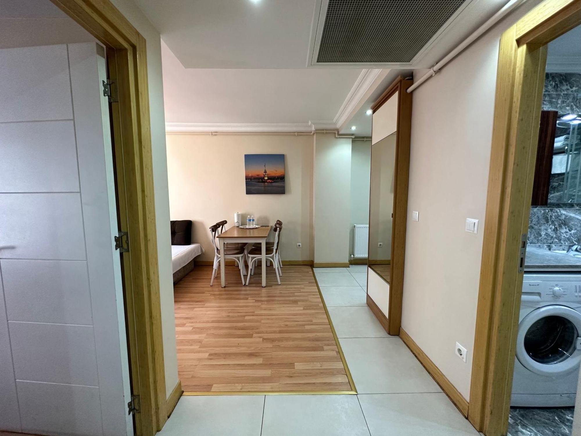 Homelike Residence