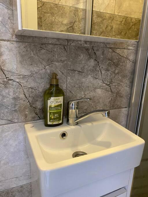 Historical Comfy Flat In Beyoglu Tophane, Galata Apartment *
