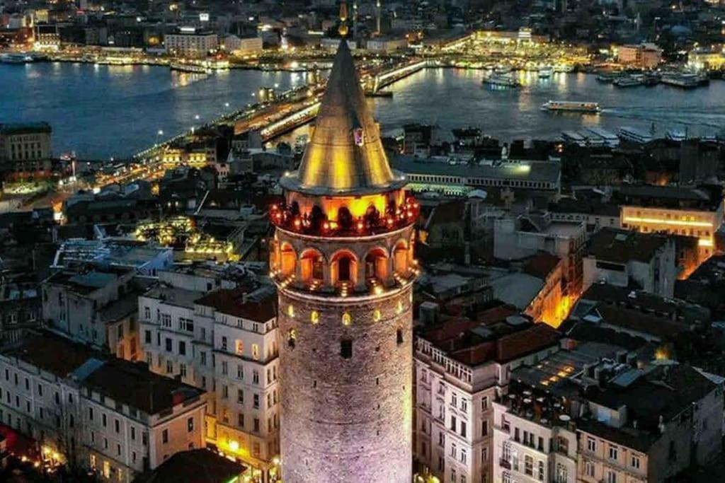 Historical Comfy Flat In Beyoglu Tophane, Galata Apartment Istanbul