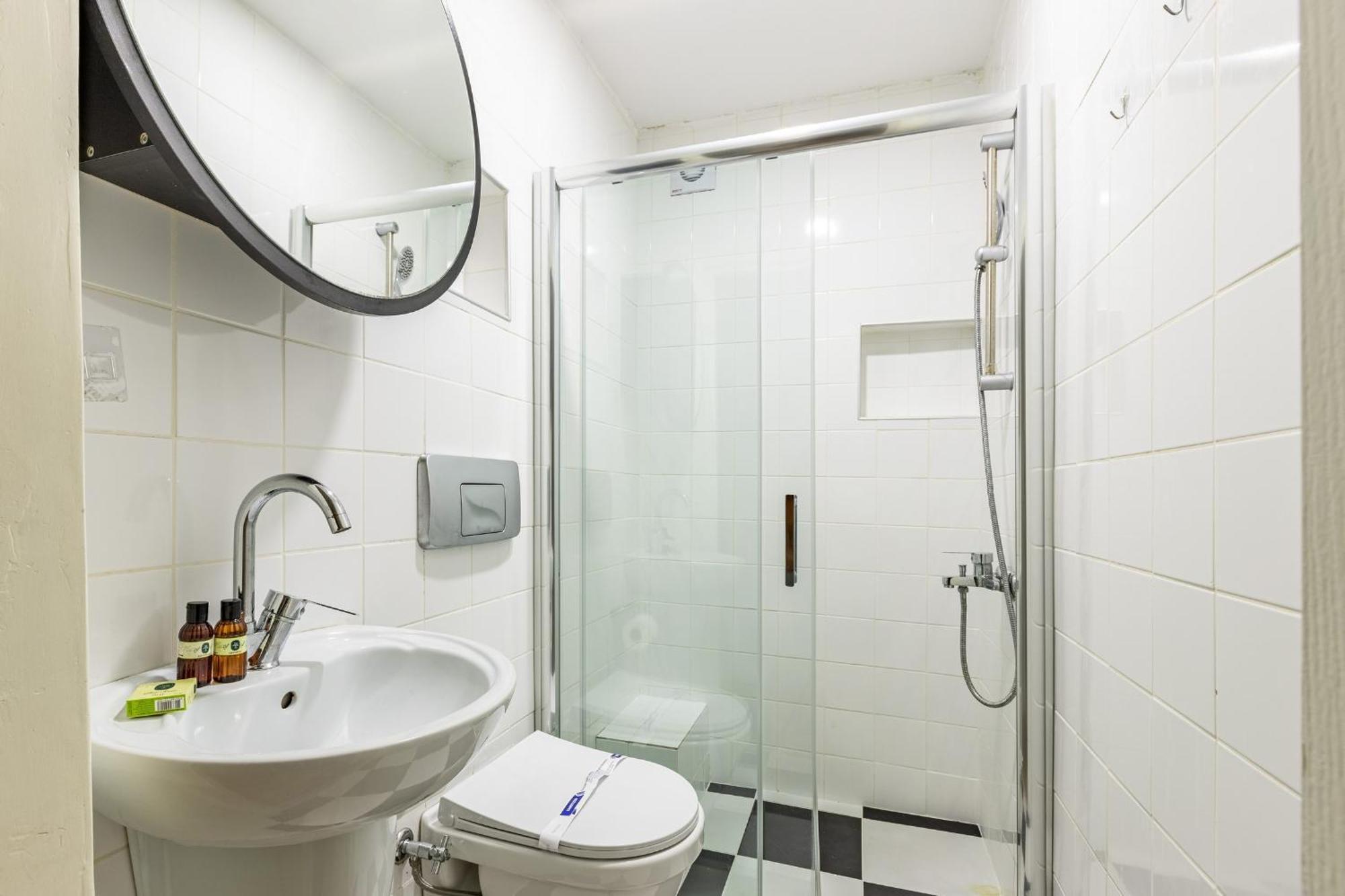 Pin Exclusive 1 Bd Taksim A4 Apartment Istanbul