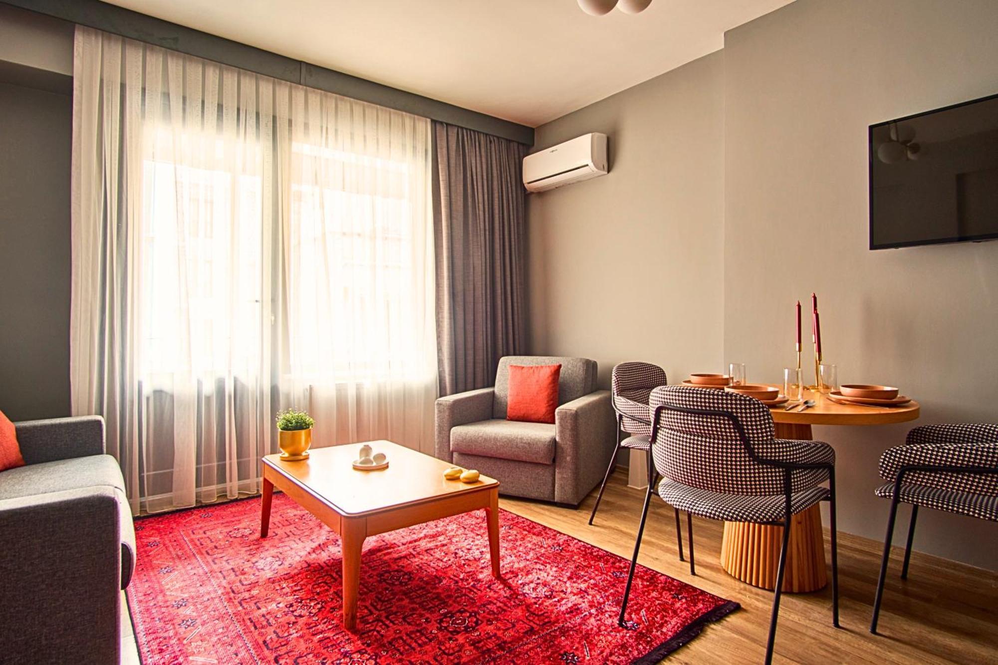 Taks-inn * Istanbul