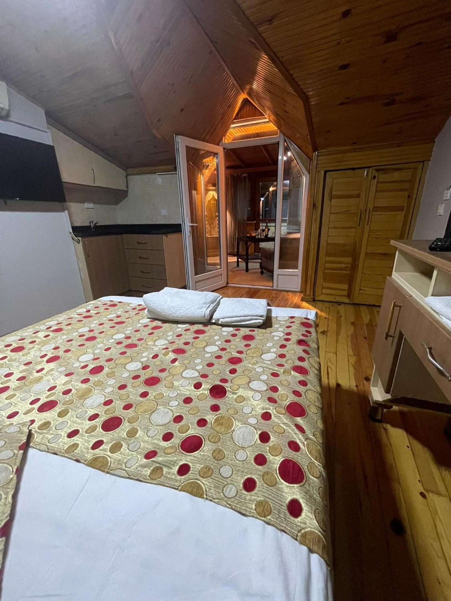 Hotel Kagithane 2*