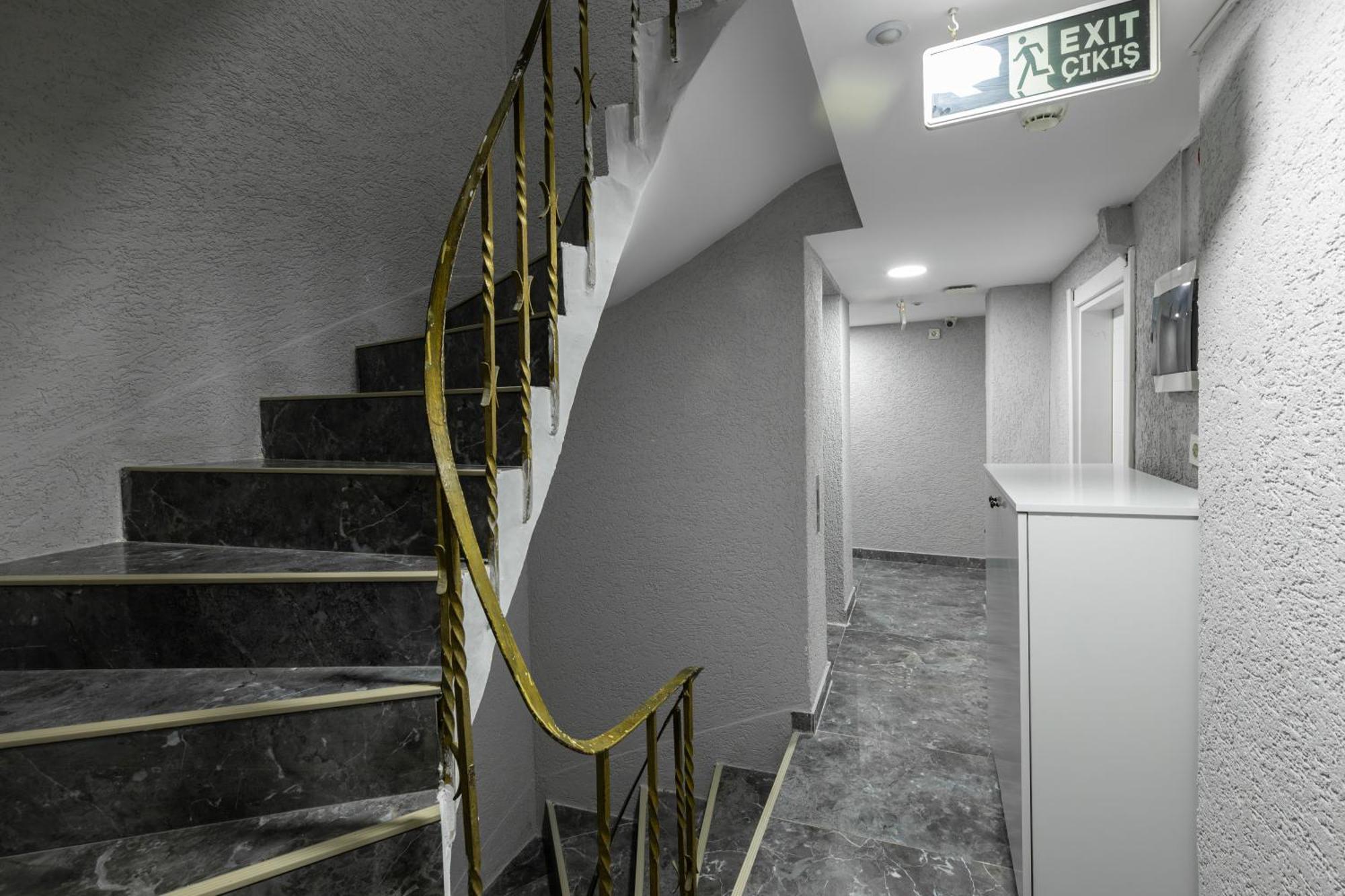 Sirkeci Grand Family &