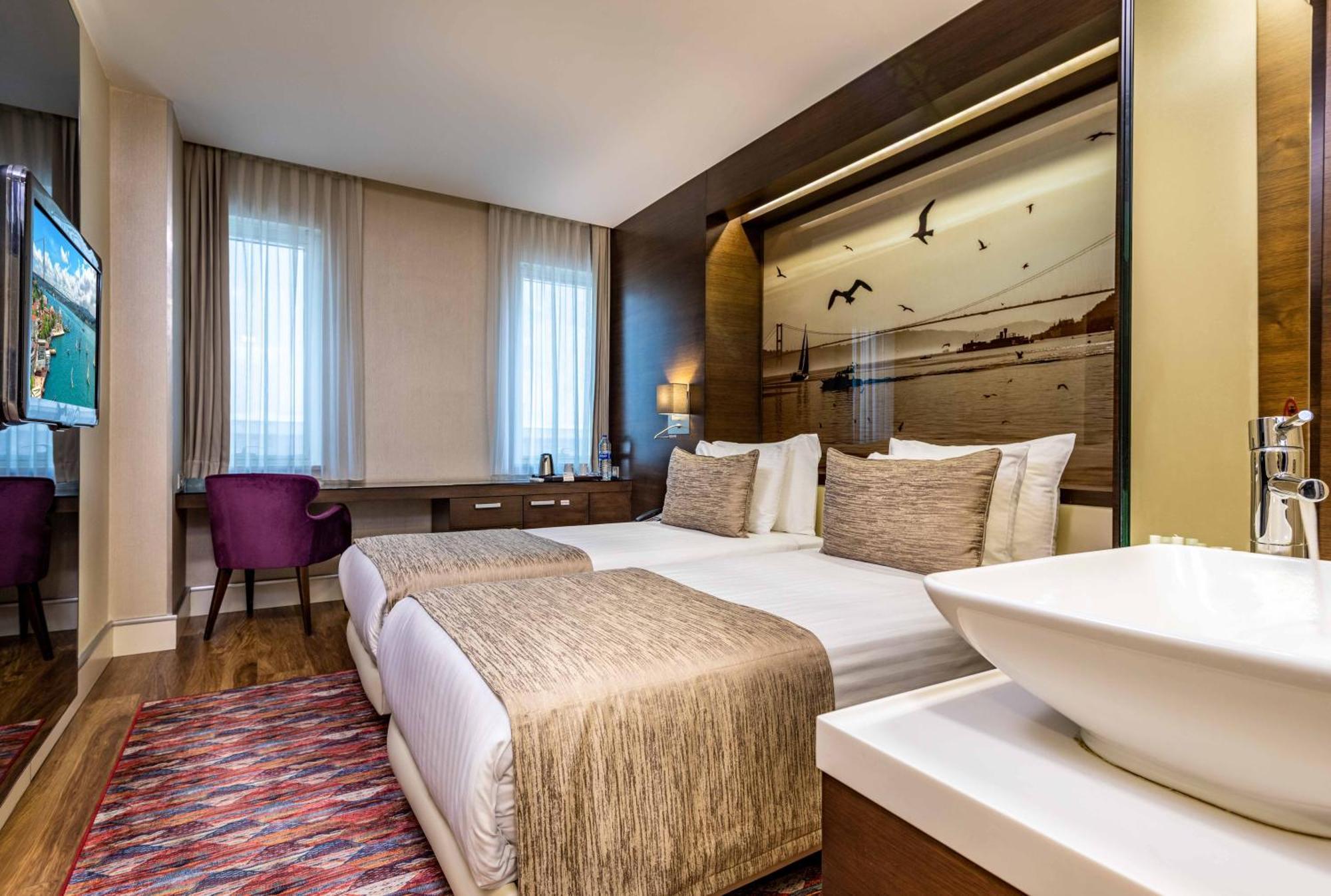 Levni & - Special Category Istanbul