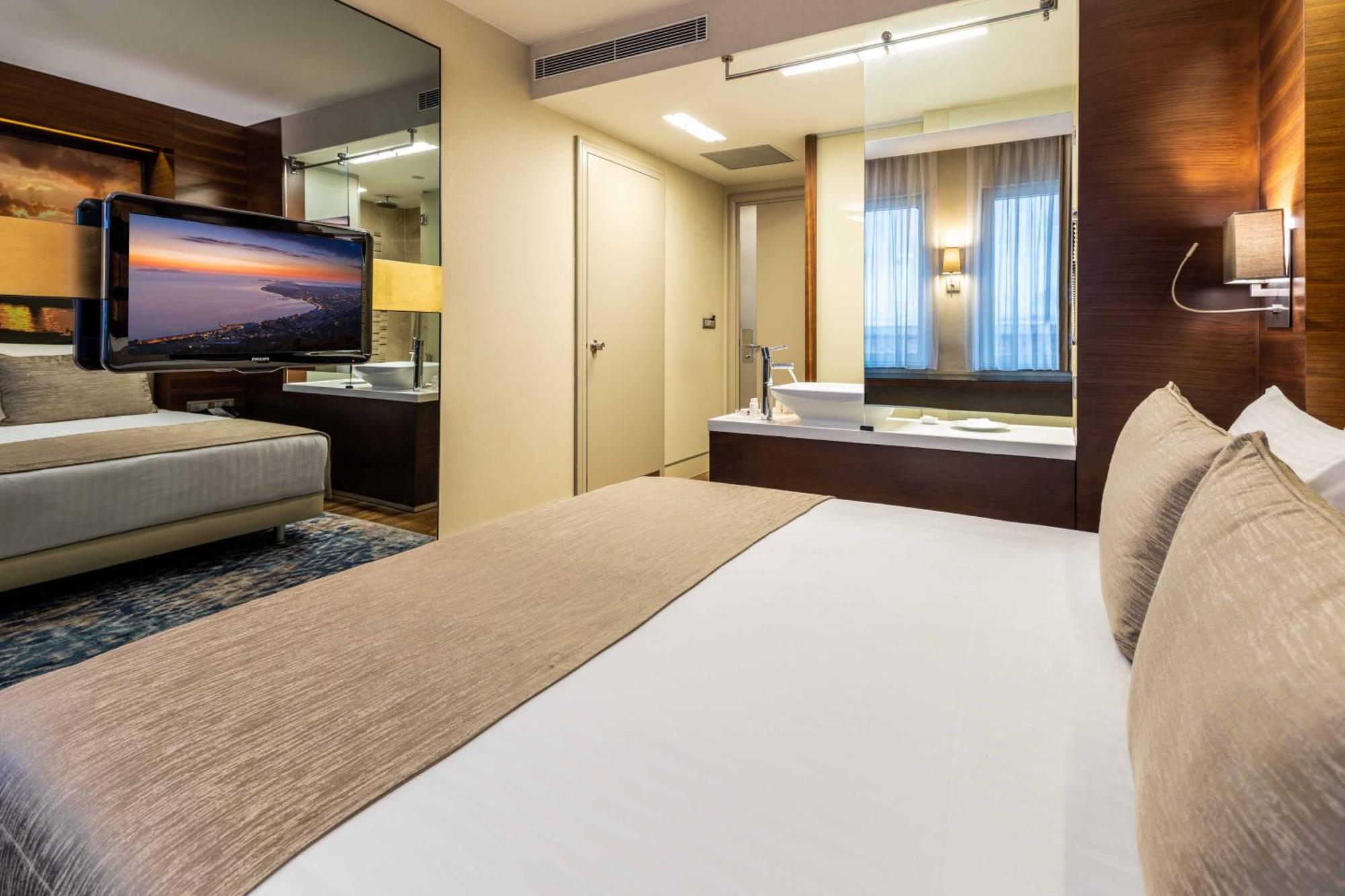 Levni & - Special Category Istanbul