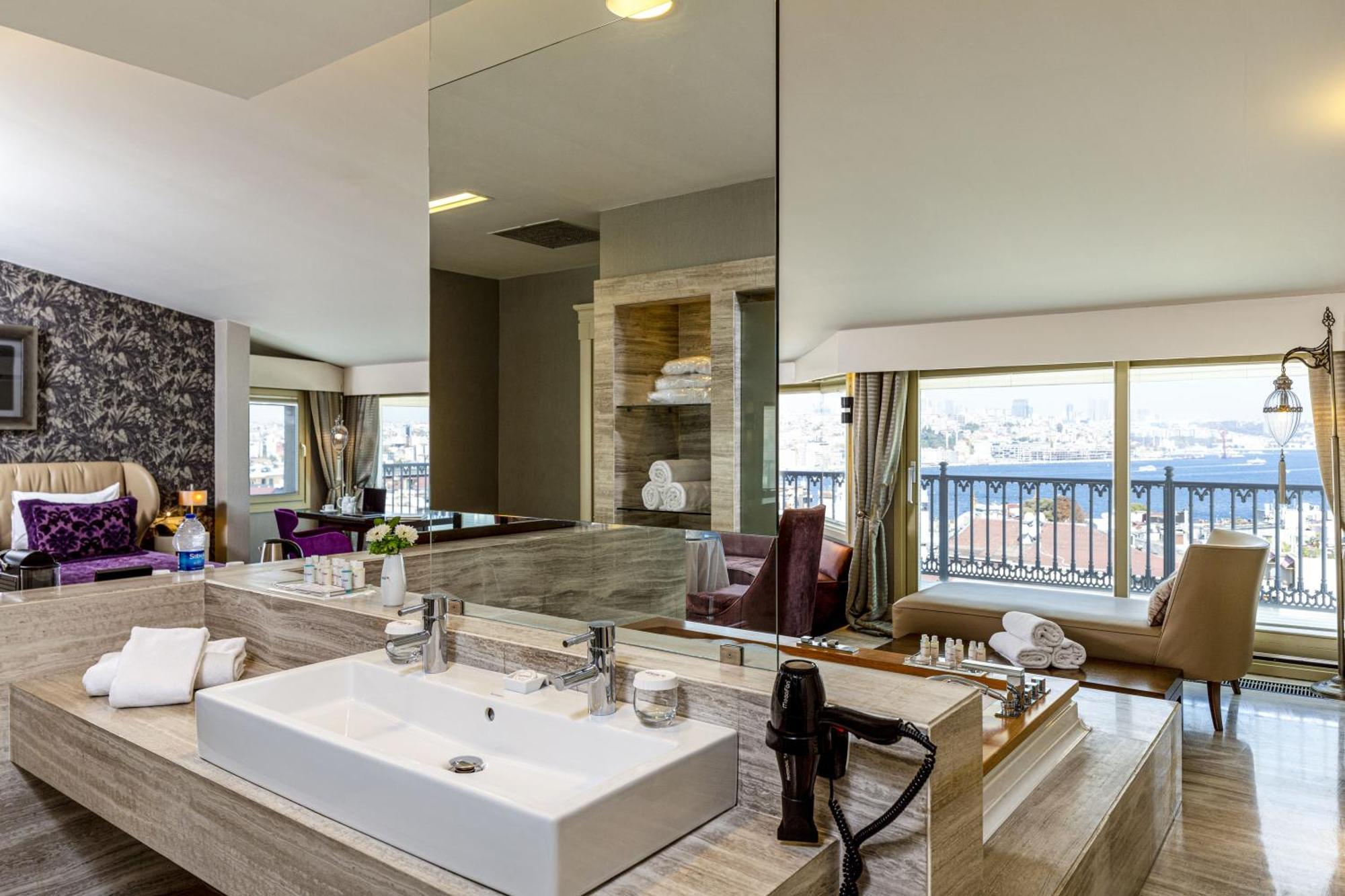 Levni & - Special Category 5* Istanbul