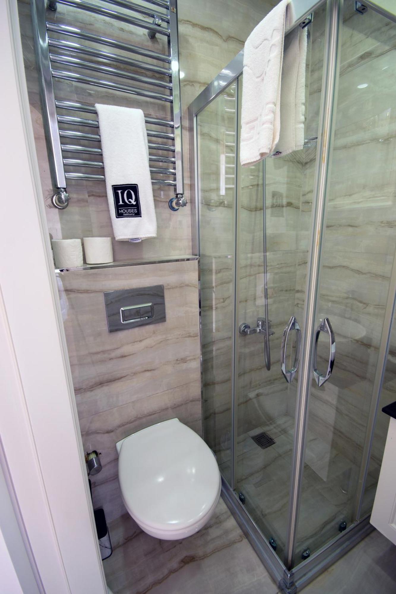 Iq Galatasaray Otel *