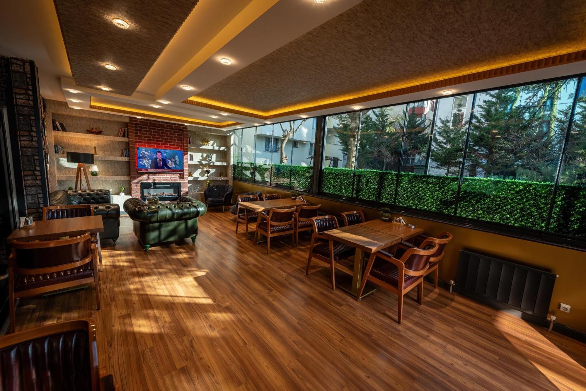 Golden Dream Otel 3*