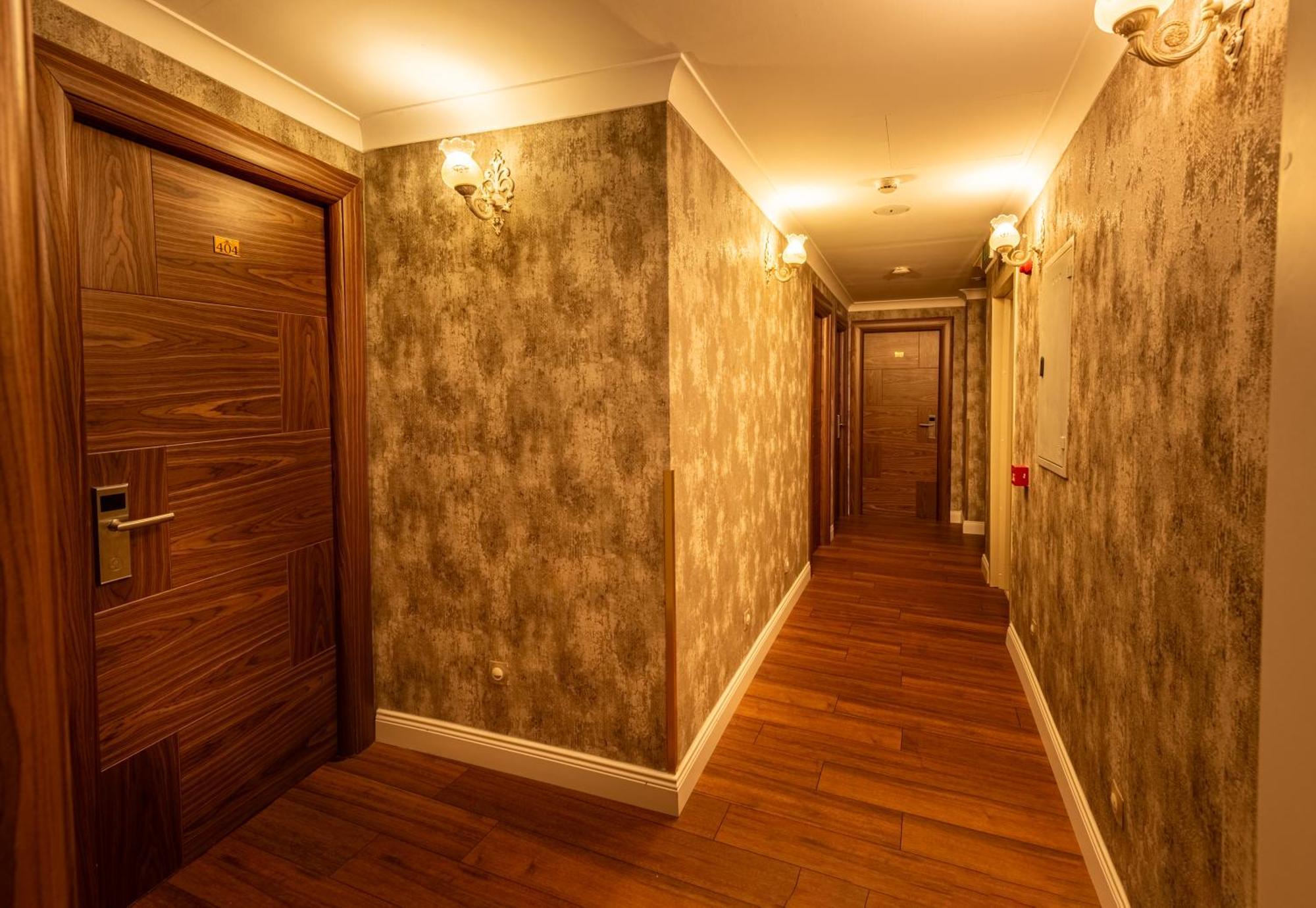 Golden Dream Otel 3*
