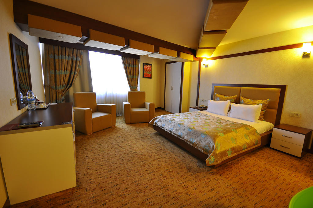 Asya Hotel 3*