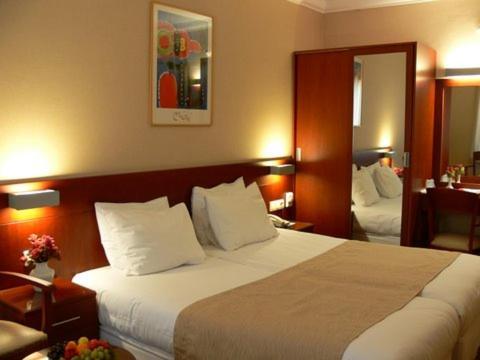 Hotel Feronya 4*