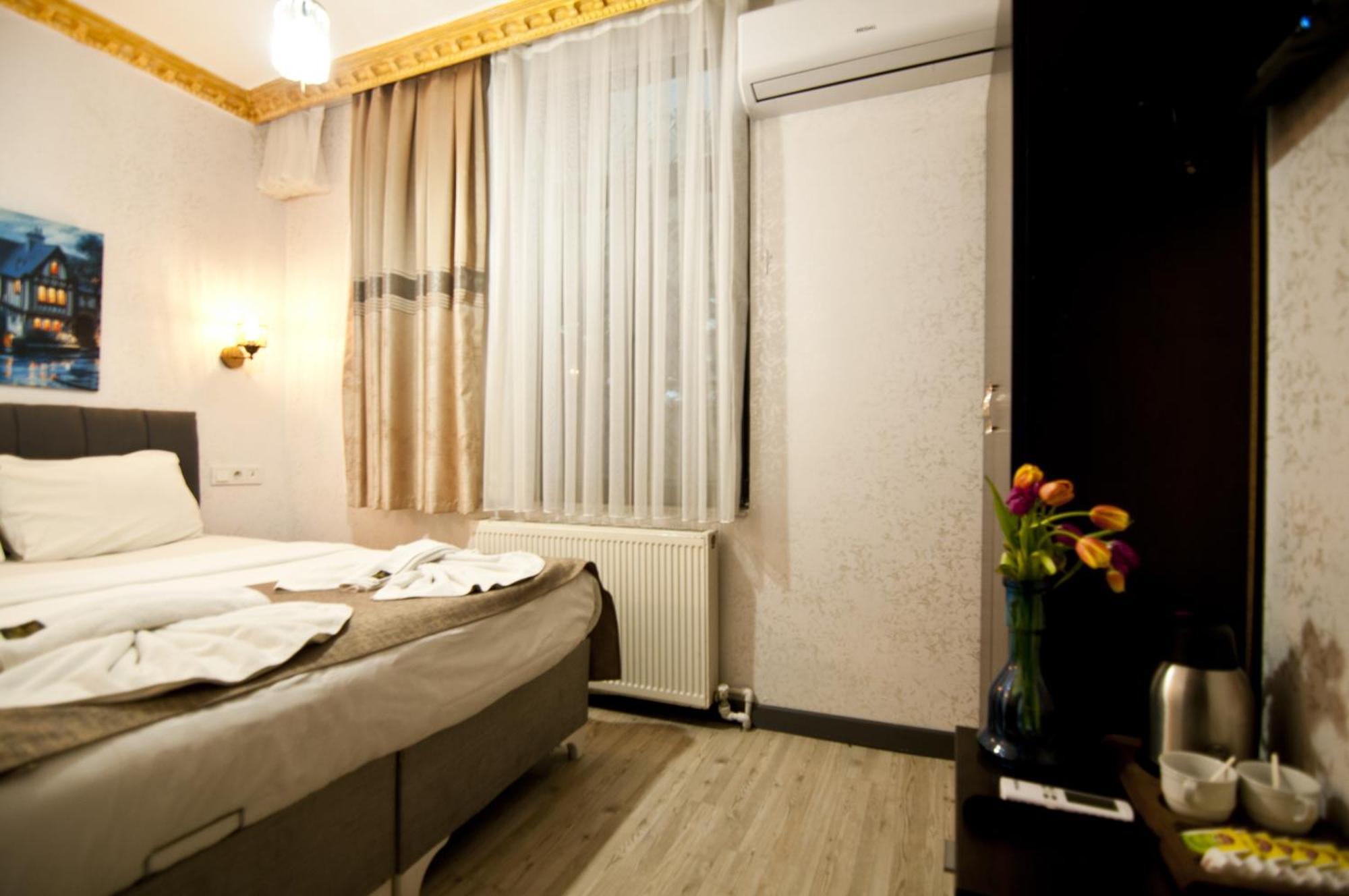 Otel Golden Horn Park 3*