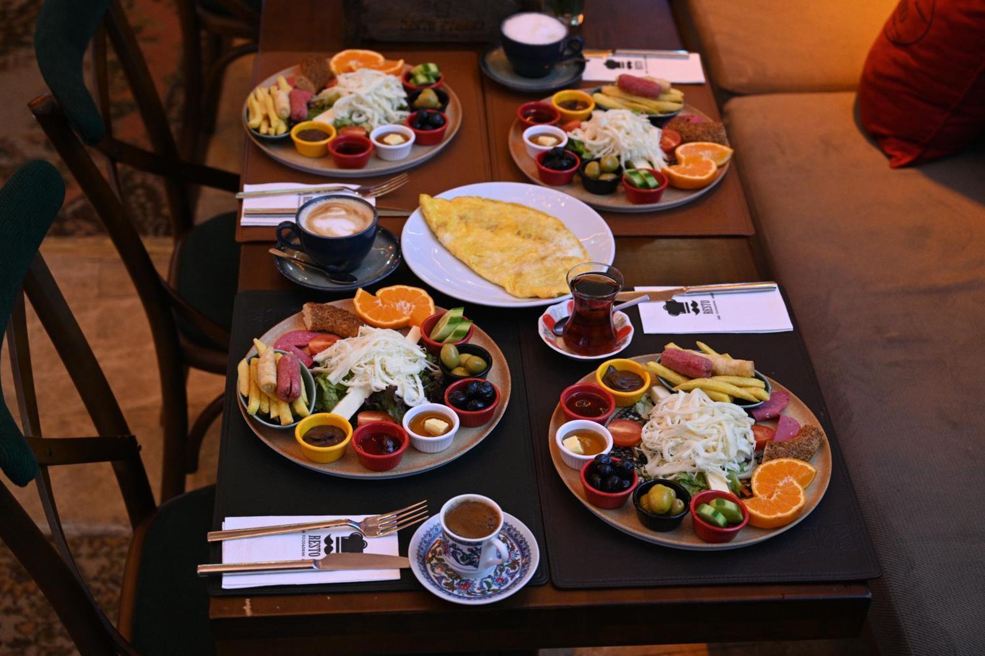 Hotel Ethnica Old 2*