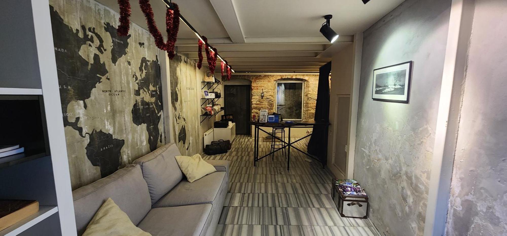 Galata Hotel *
