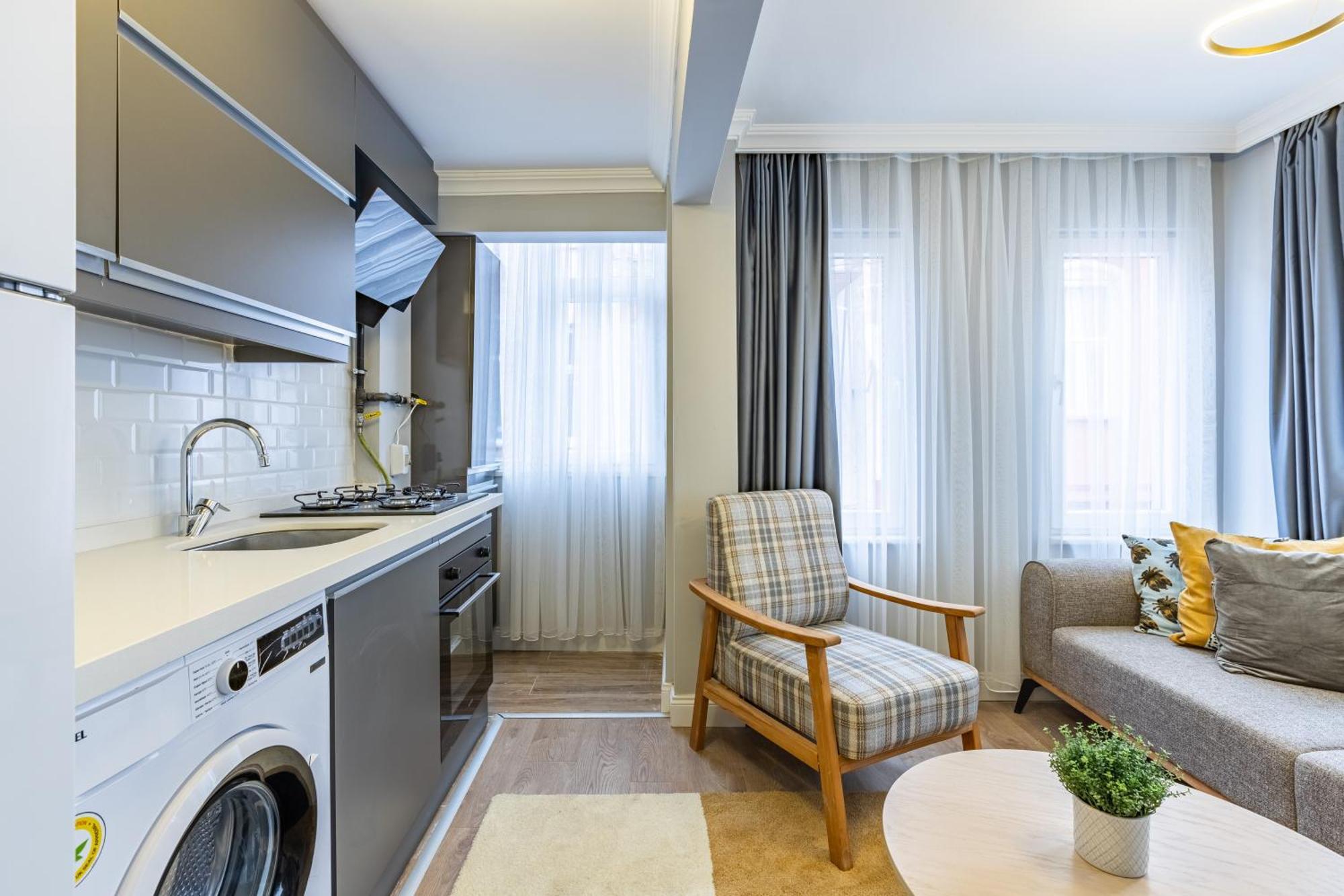Balat Apartments-orange And Blue