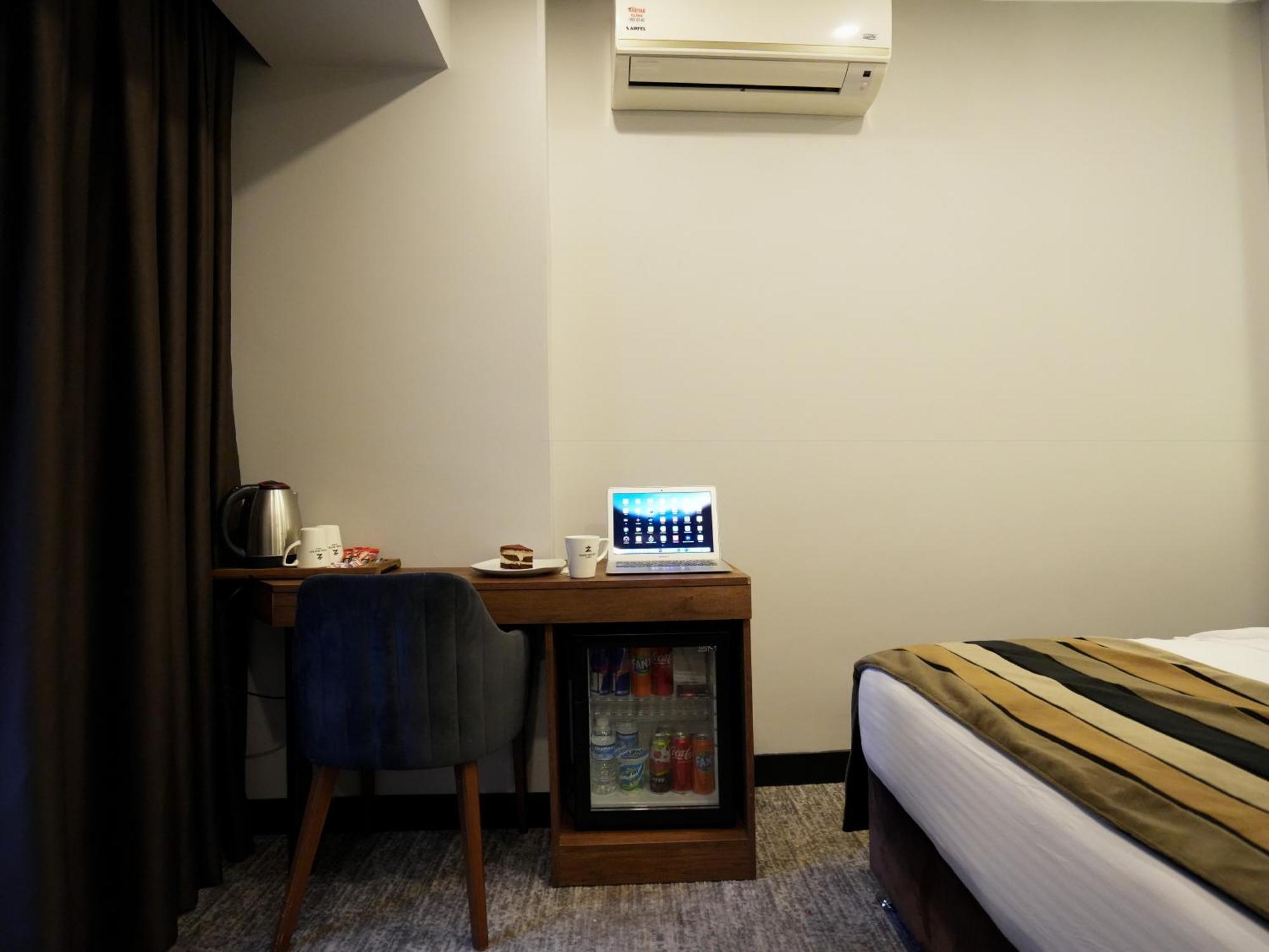 Zalel Laleli Hotel 2*